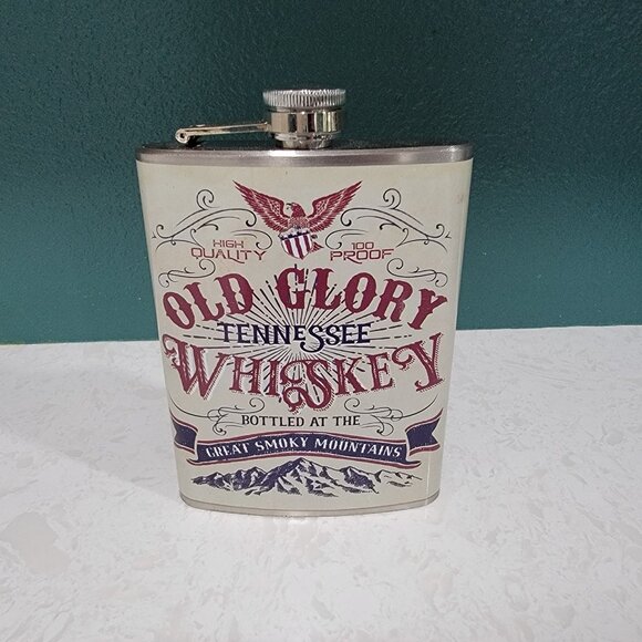 Old Glory Tennessee Whiskey Flask 8 Oz Stainless Steel Collectible Great Smoky - Picture 1 of 5
